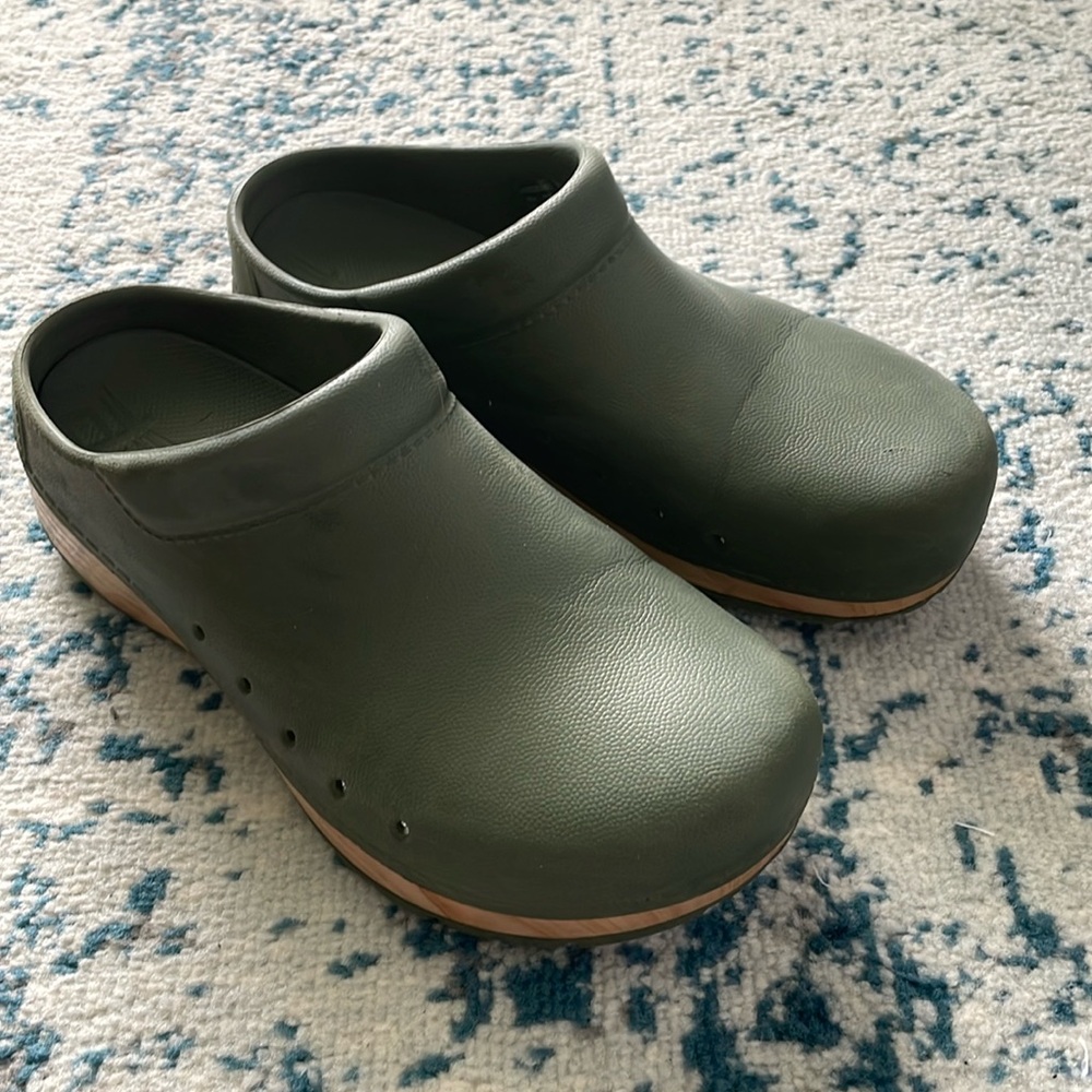Dansko Kane mule slip on
